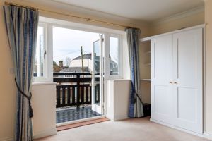 Bedroom- click for photo gallery